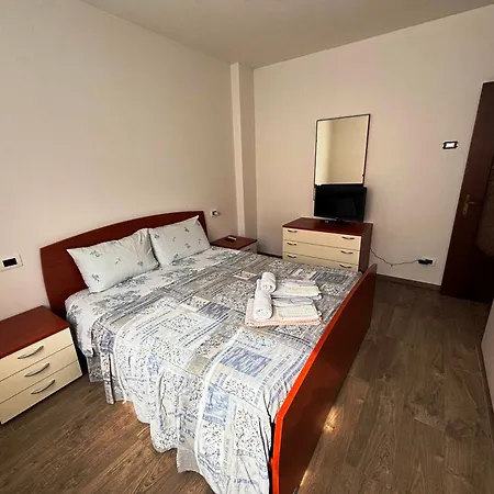Casa Marco In Apartmán Tirano